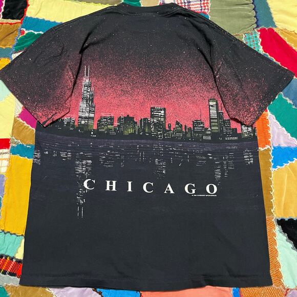 Vintage Chicago Downtown Skyline AOP Wrap Around Black/Red Shirt XL - Picture 2 of 6